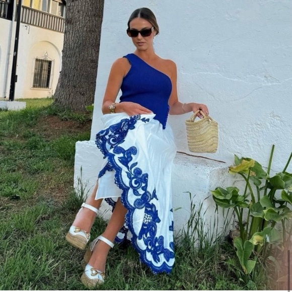 ZARA…contrast embroidered skirt ZW COLLECTION - Picture 8 of 13